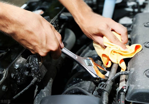 Usage and precautions for socket wrenches